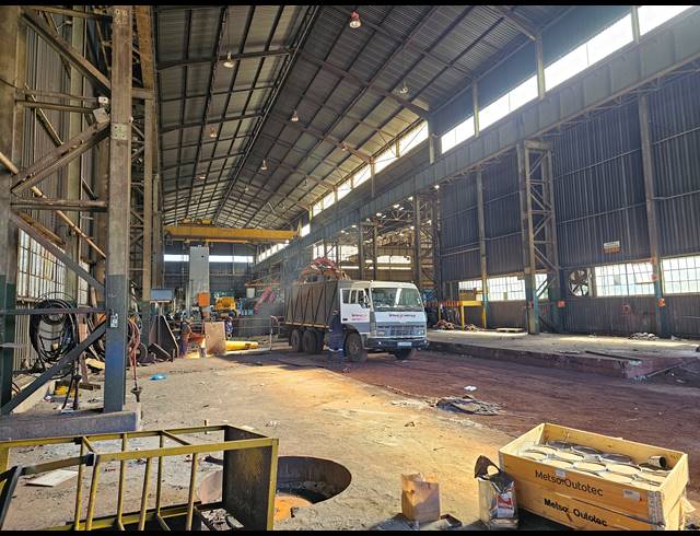 6,700M² FACTORY TO LET IN DUNCANVILLE